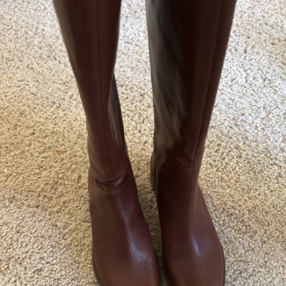 Nine West Brown Ankle Booties Classic Design - Picture 3 of 4